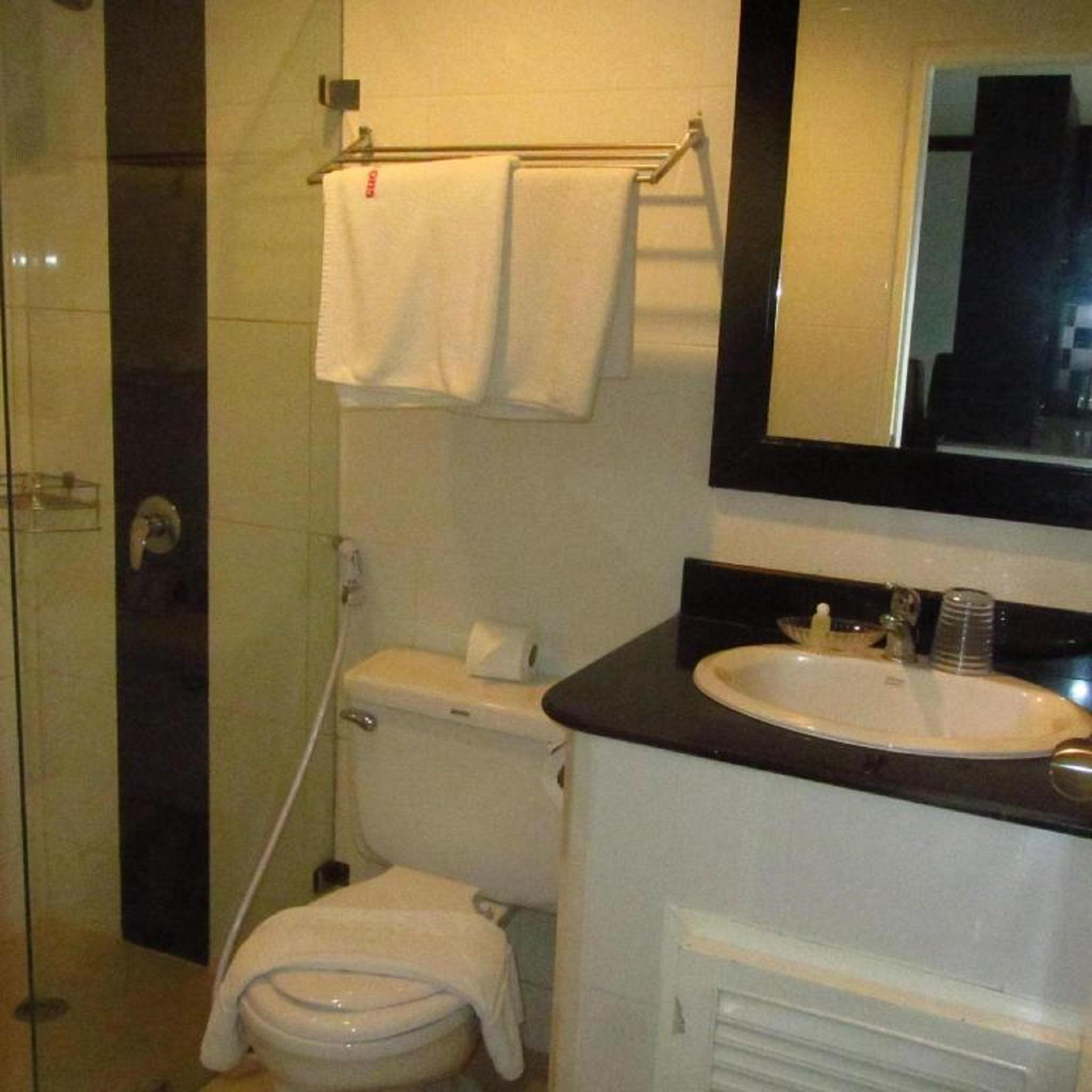 Orchid Kathu Heights Service Apartments Luaran gambar